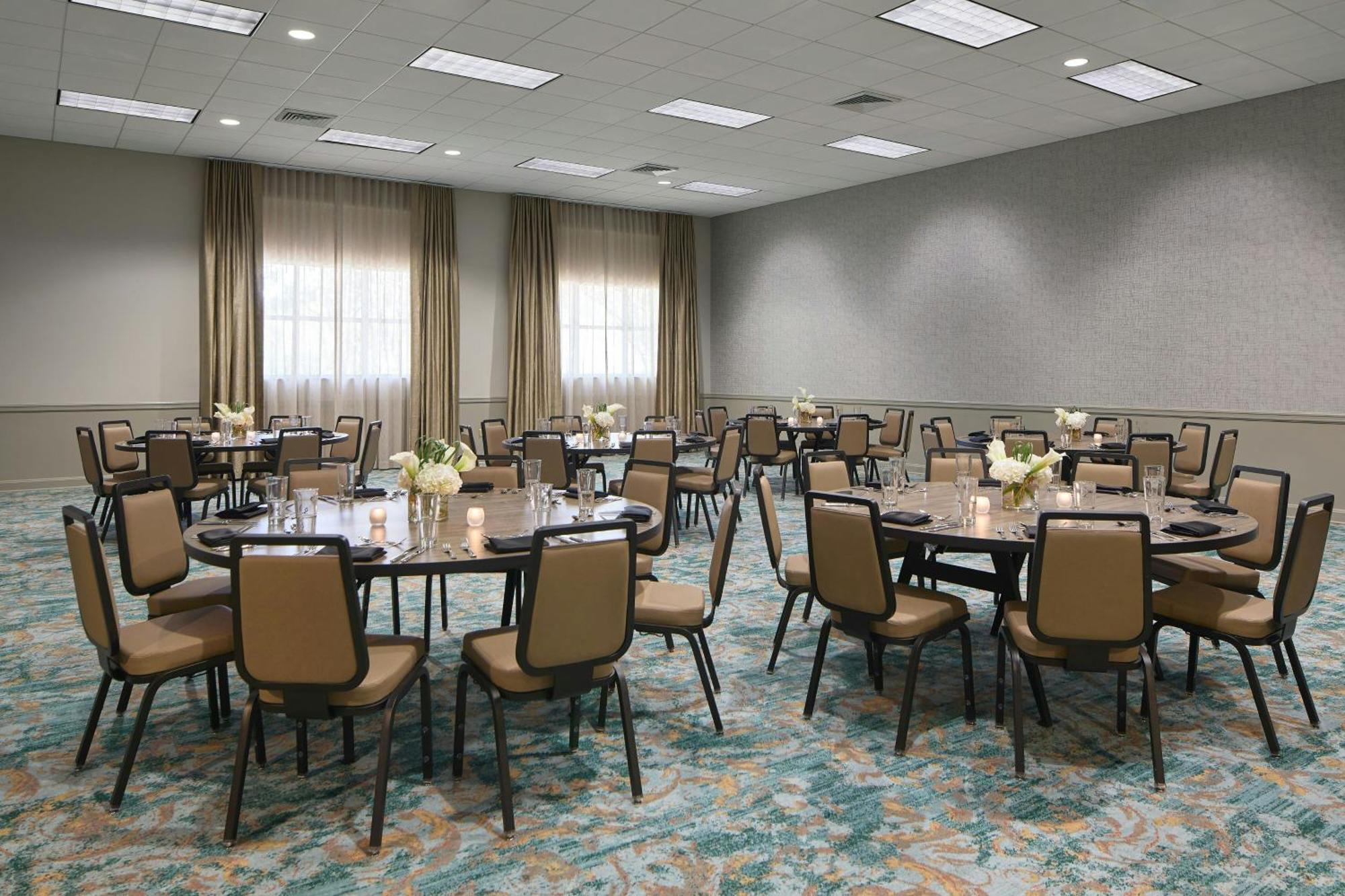 Hotel Marriott Shoals & 4*