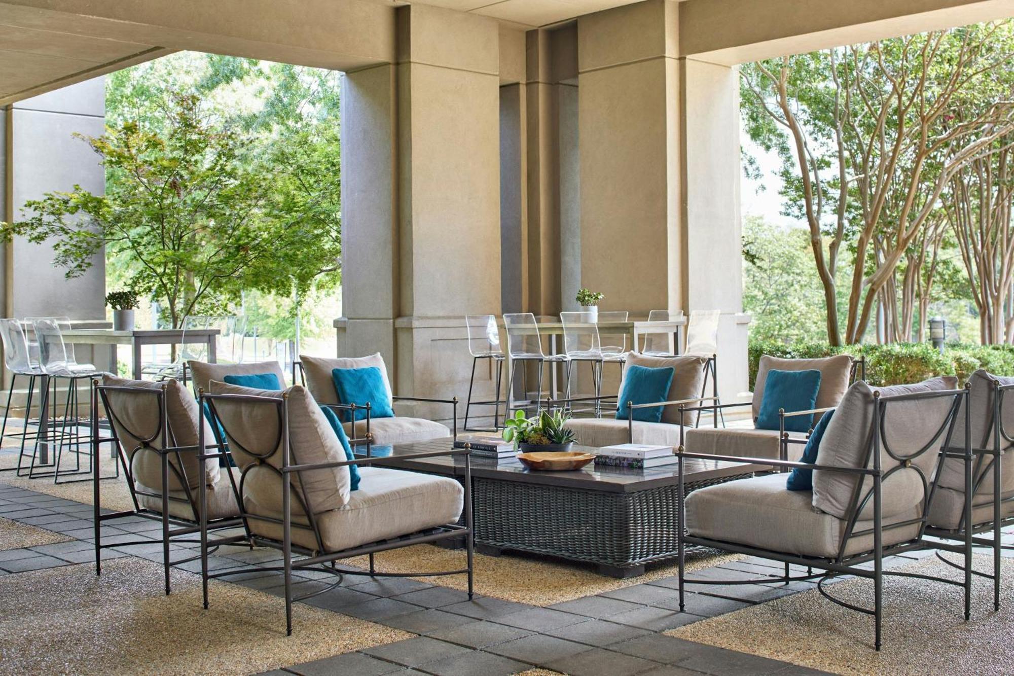 Marriott Shoals & Hotel