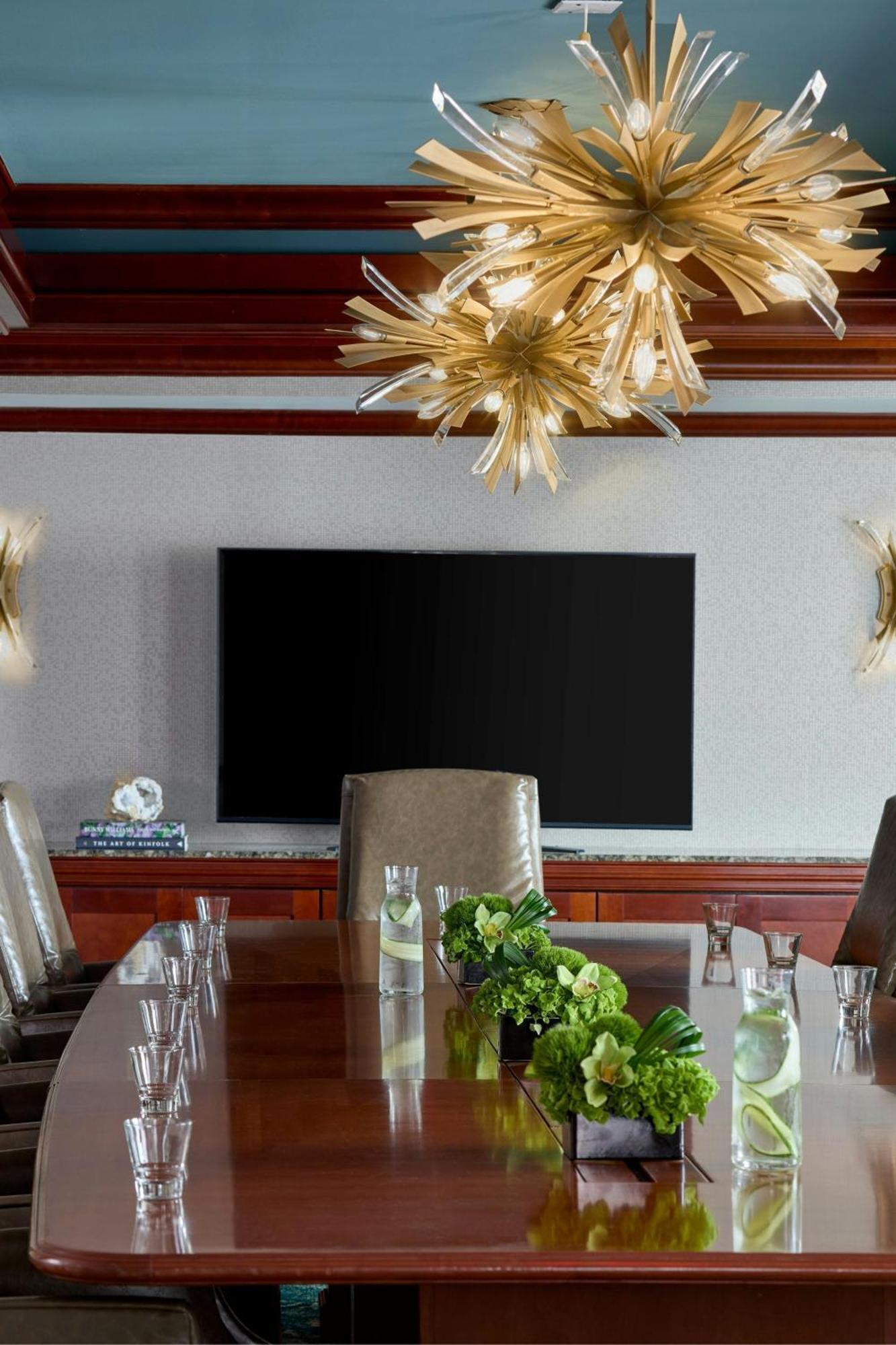 Hotel Marriott Shoals & 4*